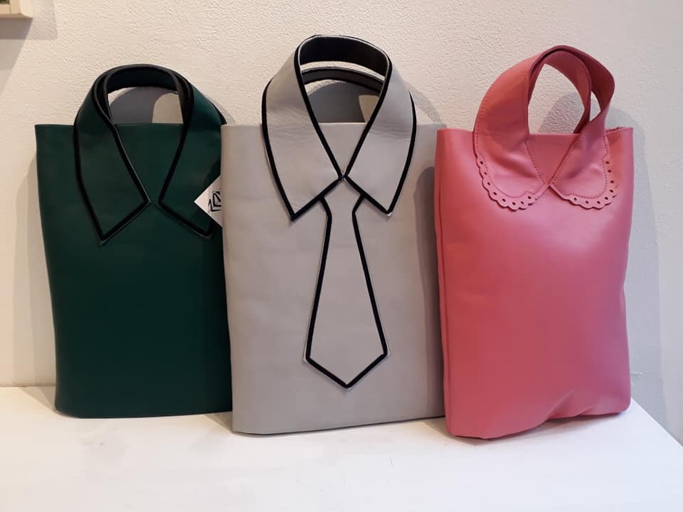 2D Collar-Bags